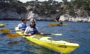 EVJH-EVJF-Activites-Enterrement-Vie-Jeune-Homme-Fille-Loisirs-Calanques-Marseille-Provence