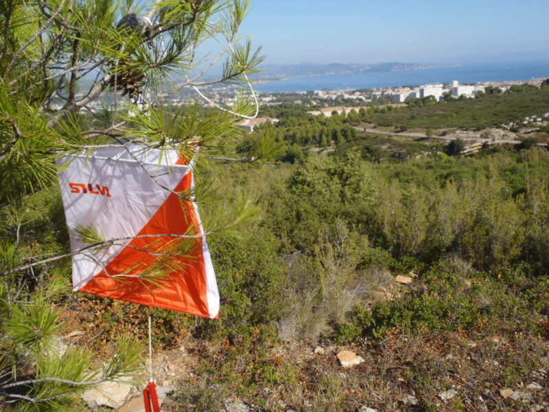 activité course d'orientation la ciotat et calanques marseille