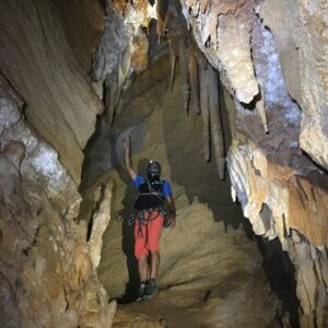 grotte var cavite speleologie