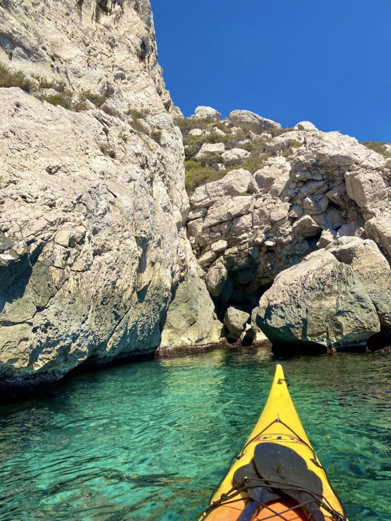 2023-03-30, Kayaking Calanques Marseille Cassis Ciotat in English for foreing Students