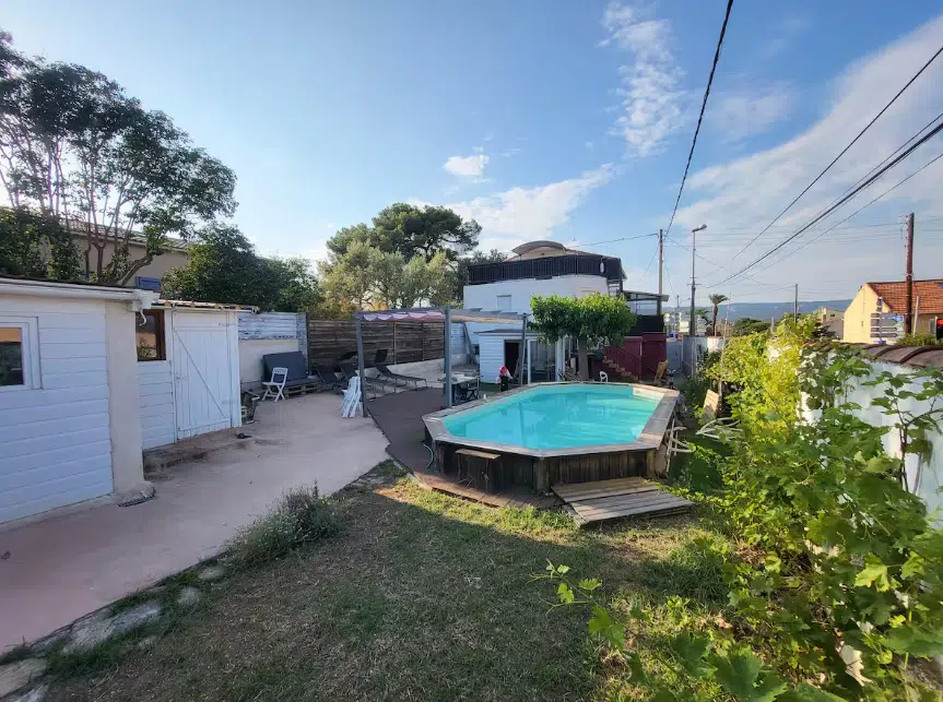 airbnb gîte calanques la ciotat, provence, grand espace 10 personnes dortoirs piscine centre ville